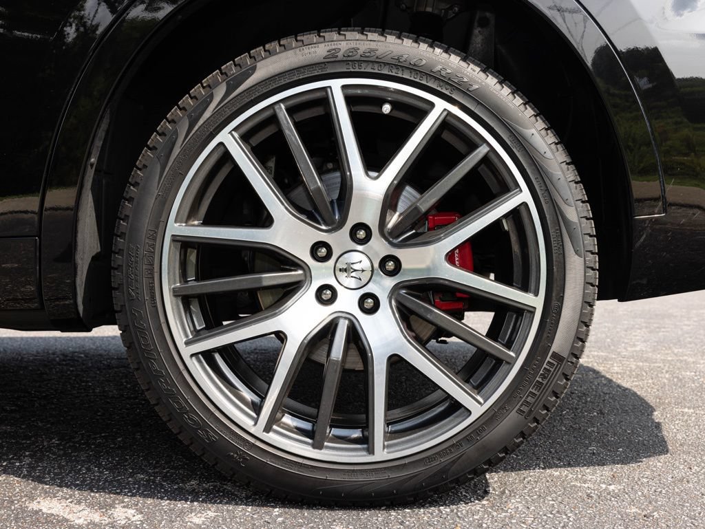 Used 2021 Maserati Levante GranSport AWD/4WD image 73