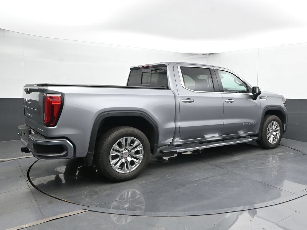 Used 2024 GMC Sierra 1500 Denali AWD/4WD image 3