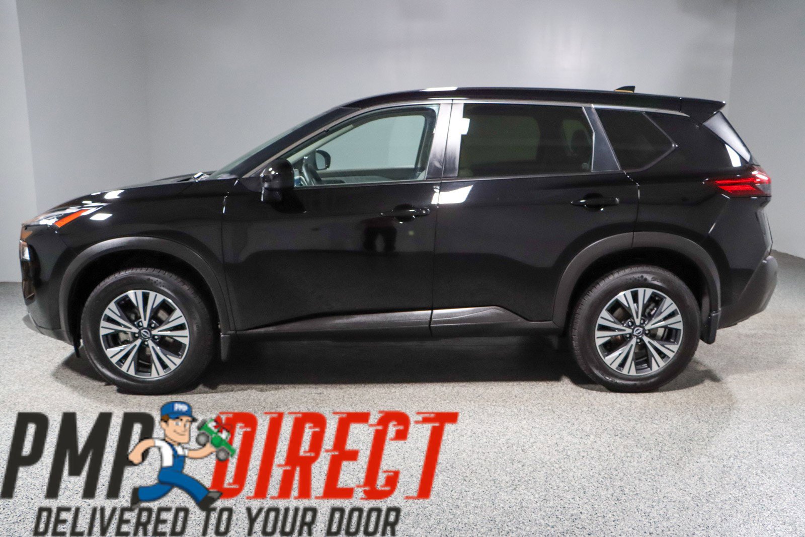 Used 2023 Nissan Rogue SV image 10