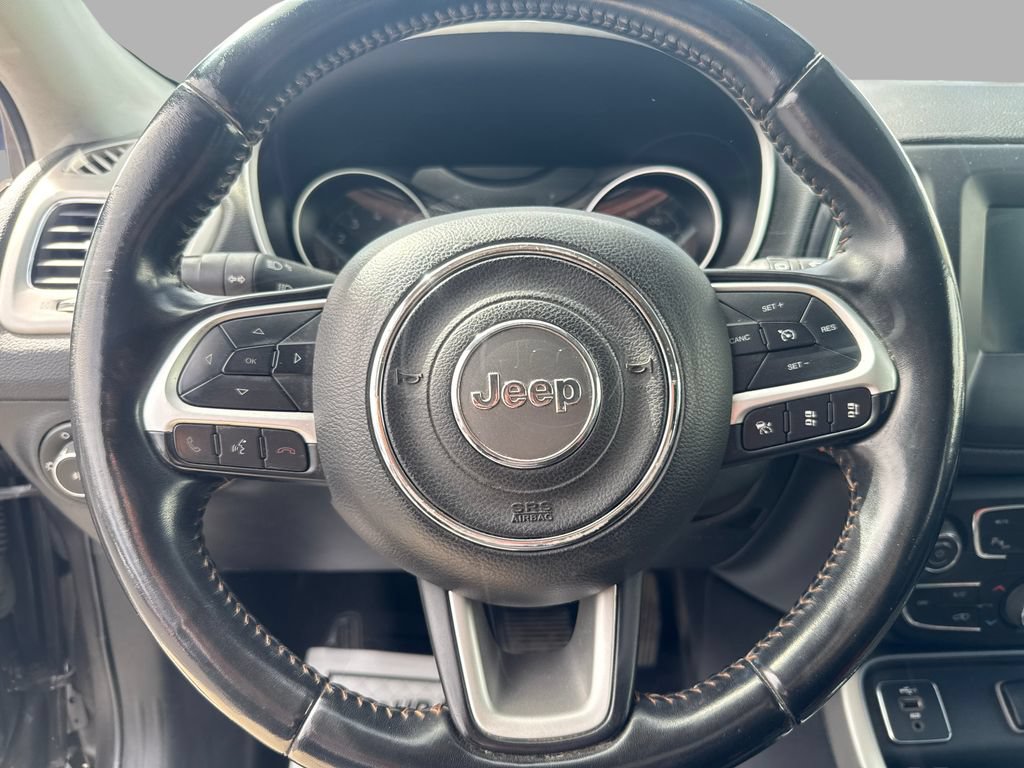 Used 2020 Jeep Compass Latitude w/ Advanced Safety Group FWD image 15