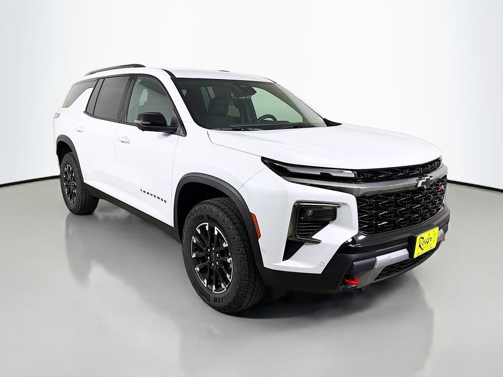 New 2026 Chevrolet Traverse Z71 w/ Enhanced Driving Package AWD/4WD image 3