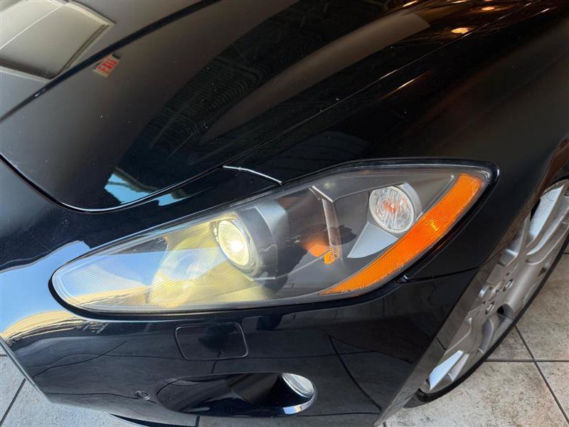 Used 2010 Maserati GranTurismo Convertible RWD image 21