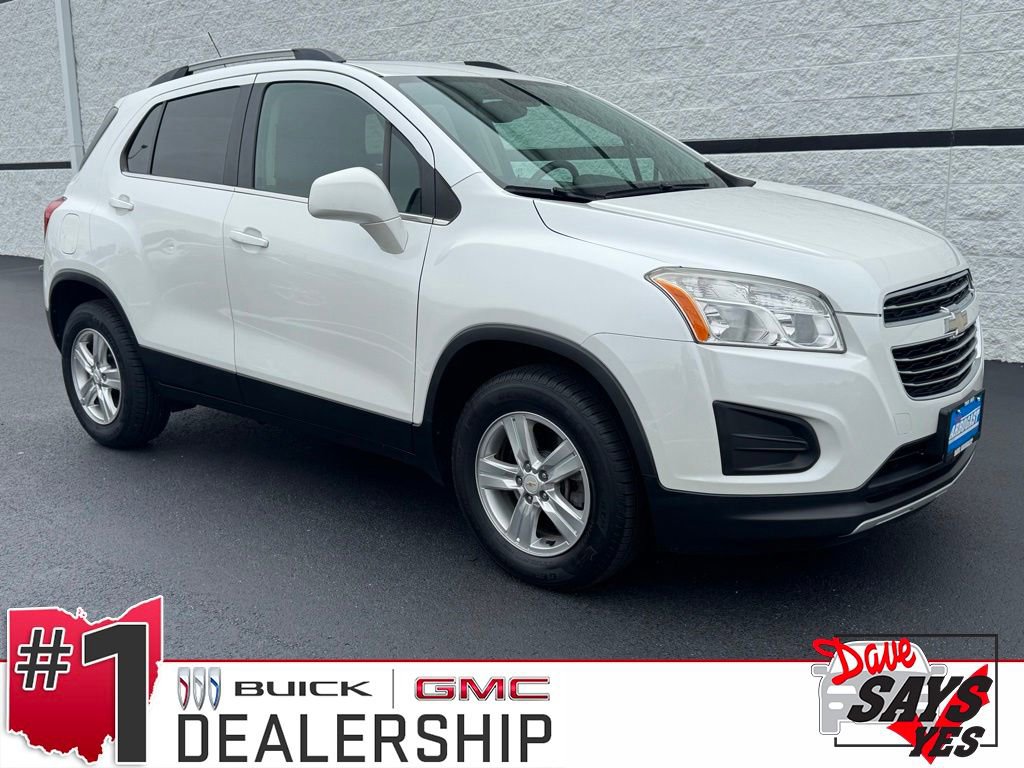 Used 2015 Chevrolet Trax LT w/ LT Sun and Sound Package AWD/4WD image 1