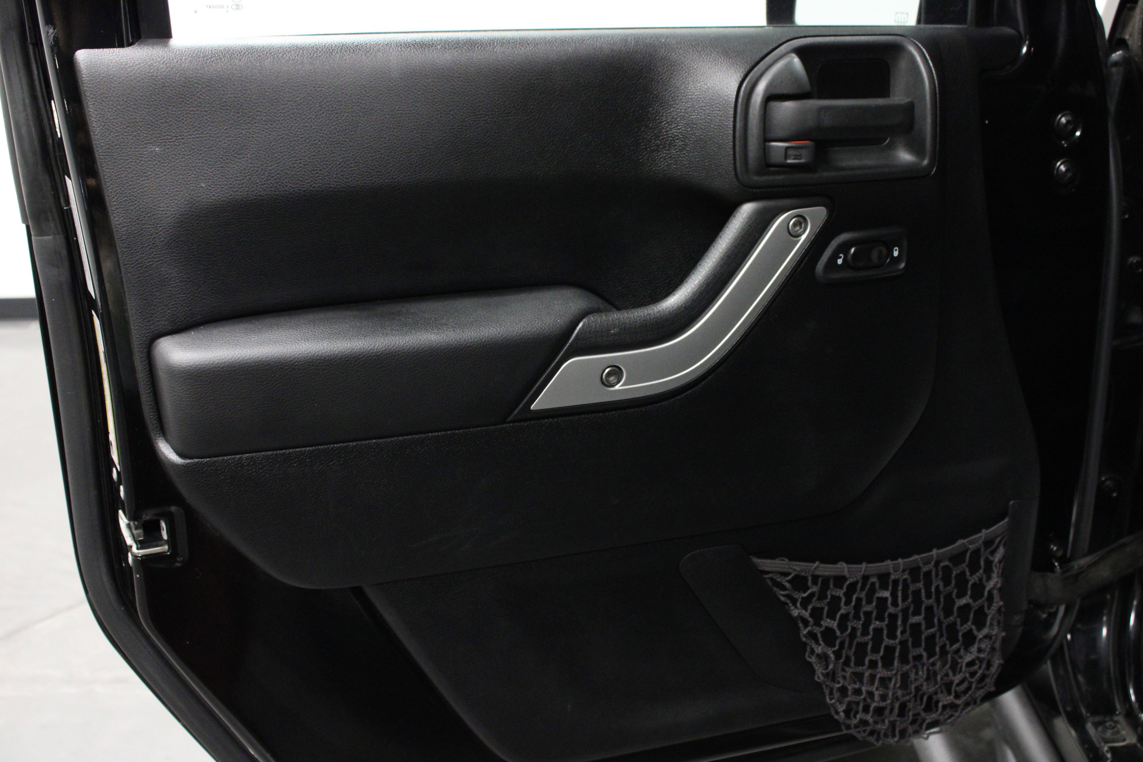 Used 2013 Jeep Wrangler Sahara w/ Connectivity Group image 11