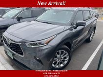 Used 2023 Toyota Highlander Limited image 1