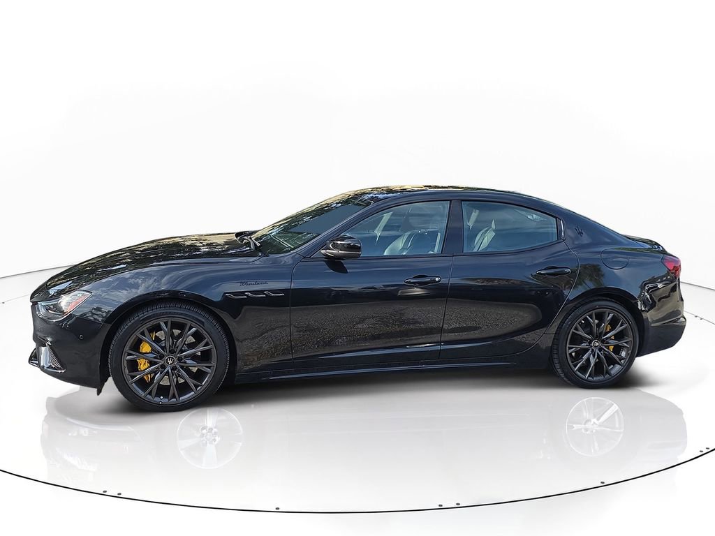Used 2022 Maserati Ghibli Modena Q4 AWD/4WD image 5
