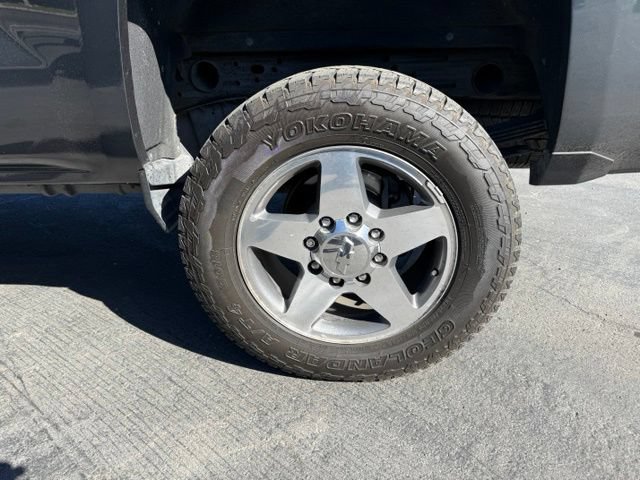Used 2018 Chevrolet Silverado 2500 LTZ w/ Duramax Plus Package RWD image 11