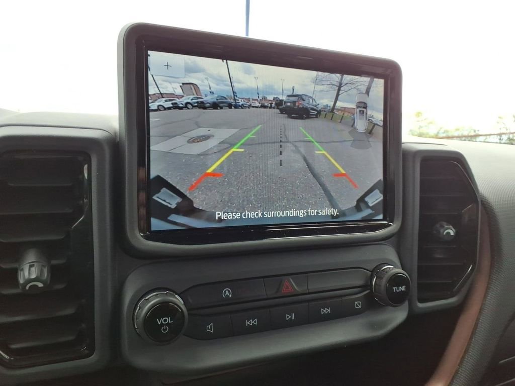 Certified 2022 Ford Bronco Sport Outer Banks w/ Tech Package AWD/4WD image 20