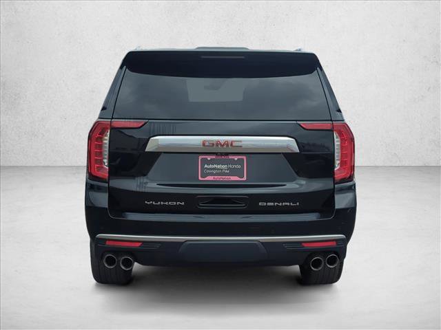 Used 2021 GMC Yukon XL Denali w/ Denali Premium Package image 7