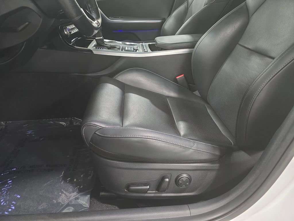 Used 2020 Kia Stinger GT image 25