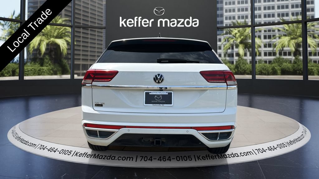 Used 2021 Volkswagen Atlas Cross Sport SE w/ V6 Towing Package FWD image 6
