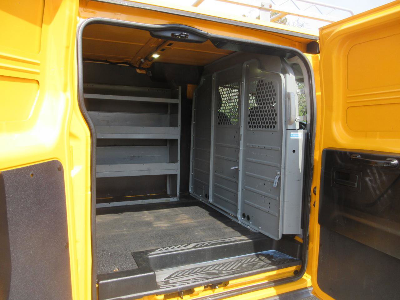 Used 2017 Ford Transit 250 130 Low Roof RWD image 21