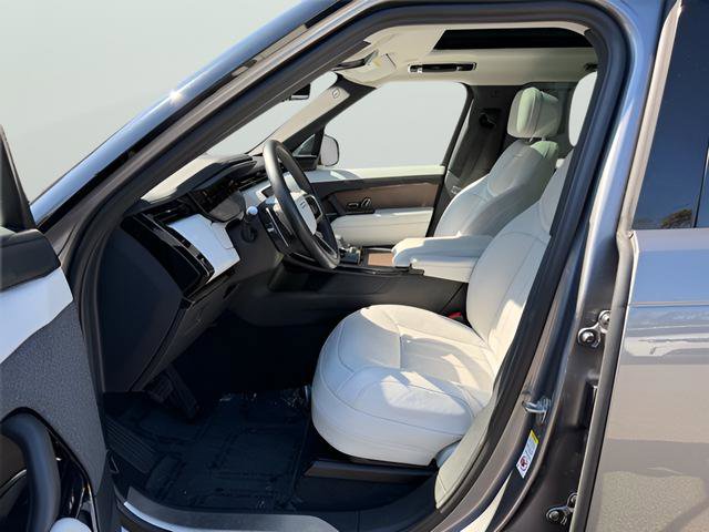 Certified 2023 Land Rover Range Rover Sport SE image 18