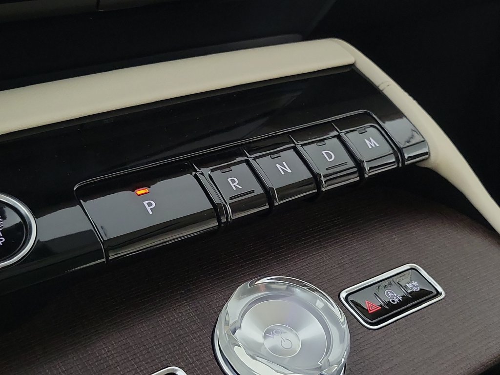 New 2027 Lincoln Navigator L Reserve w/ Jet Appearance Package RWD image 32