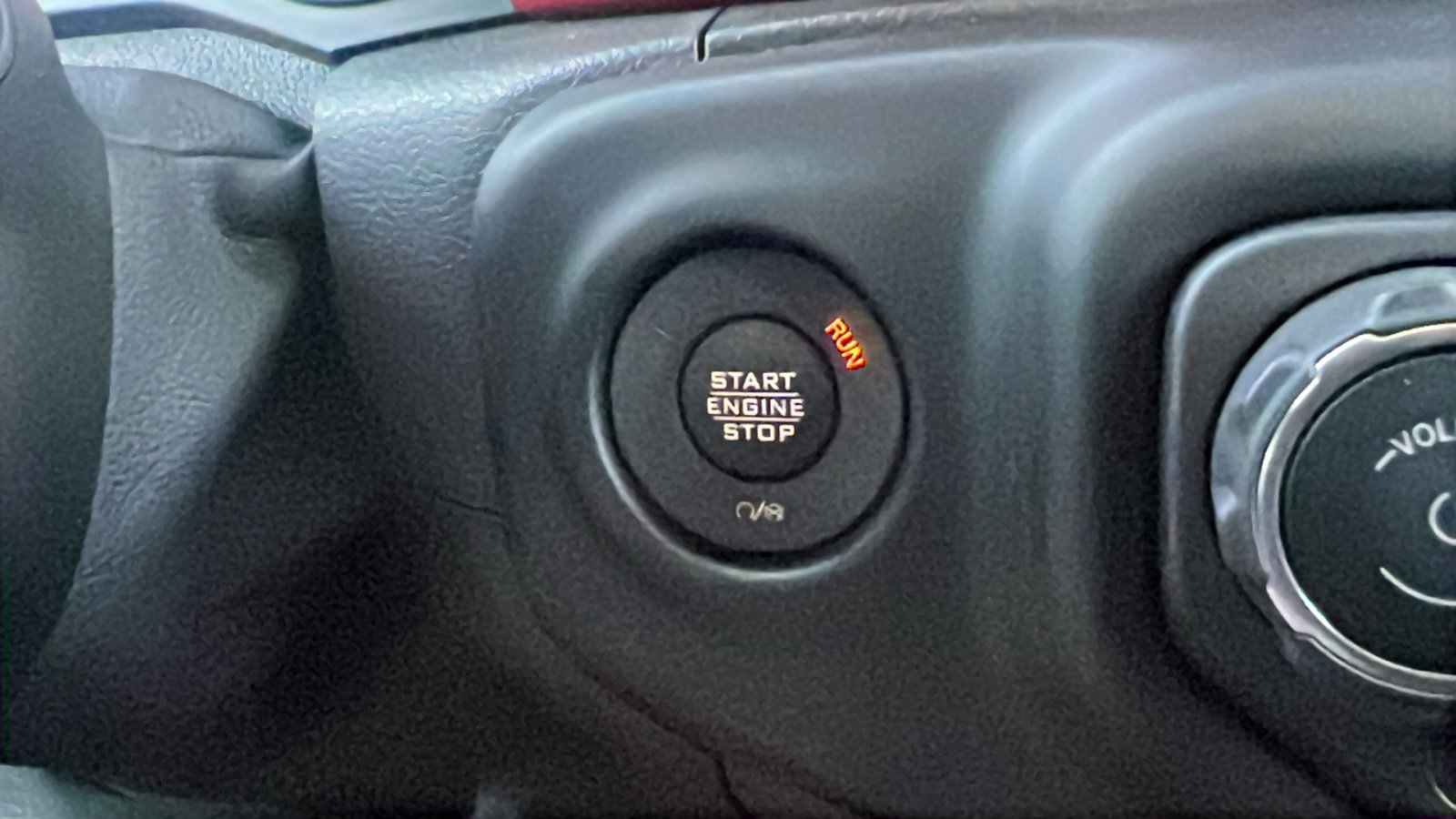 Used 2021 Jeep Gladiator Rubicon w/ LED Lighting Group image 32