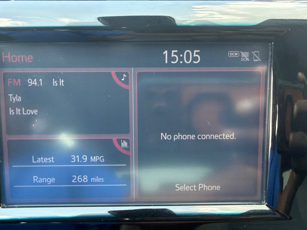 Used 2019 Toyota Camry SE w/ Carpet Mat Package FWD image 25