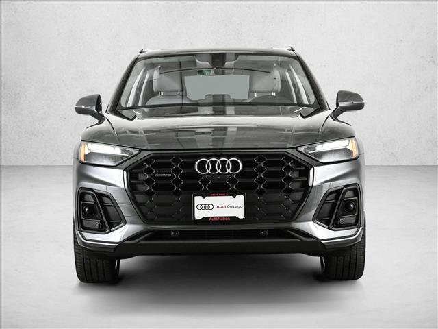 Used 2023 Audi Q5 2.0T Premium Plus w/ Premium Plus Package AWD/4WD image 2