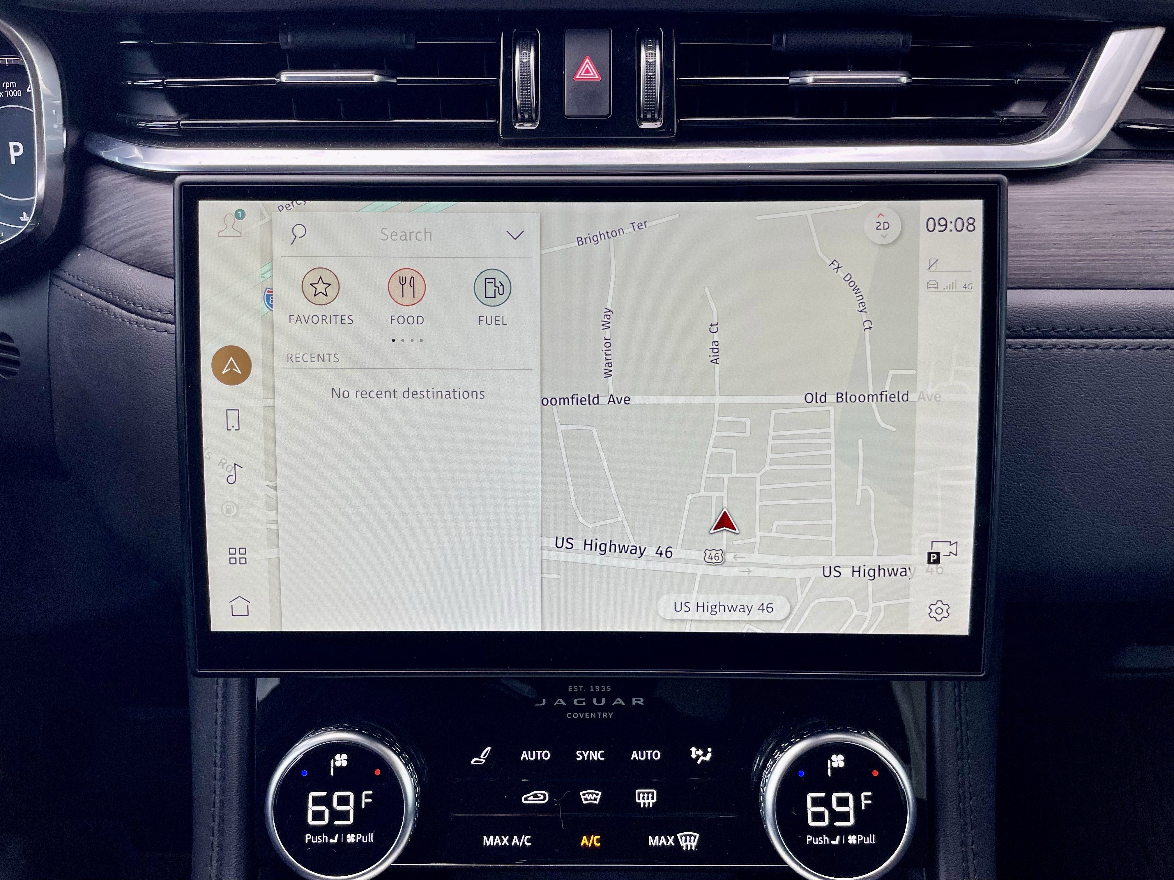 Used 2021 Jaguar F-PACE S image 27