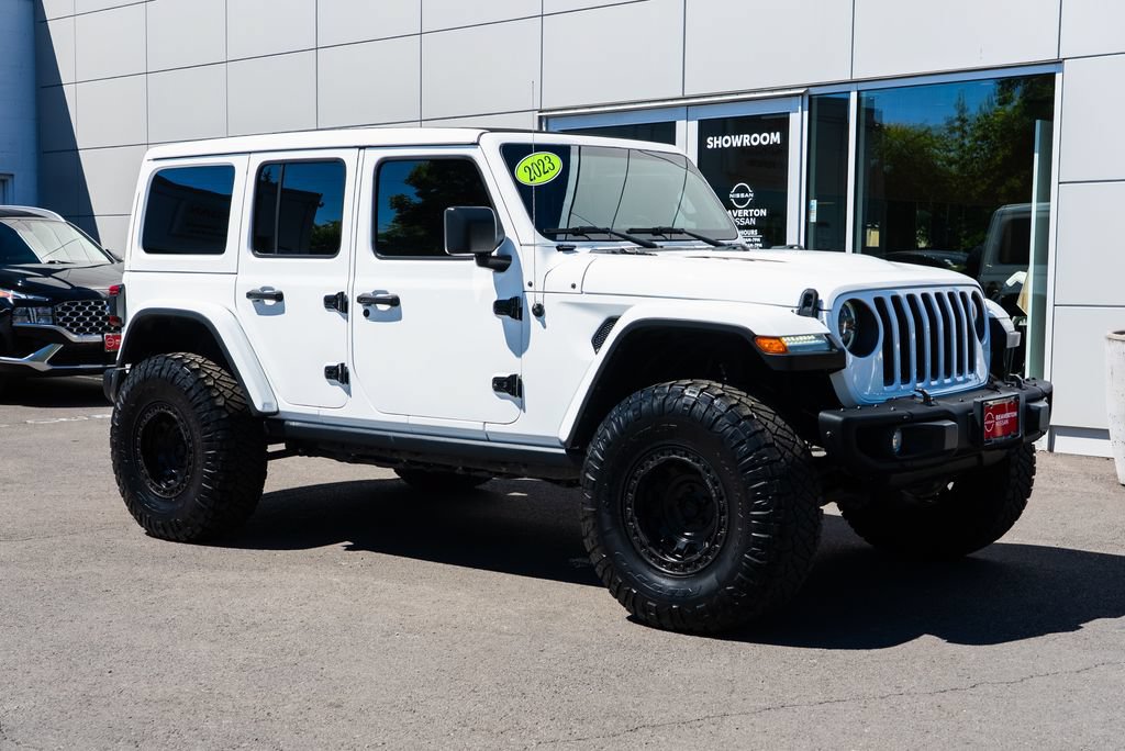 Used 2023 Jeep Wrangler Unlimited Rubicon 4xe w/ Steel Bumper Group AWD/4WD image 1