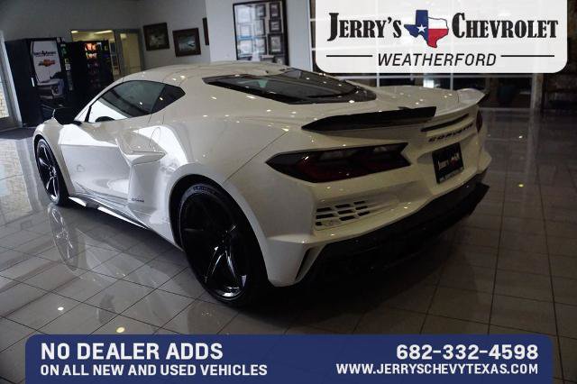 New 2025 Chevrolet Corvette E-Ray w/ Stealth Interior Trim Package AWD/4WD image 5