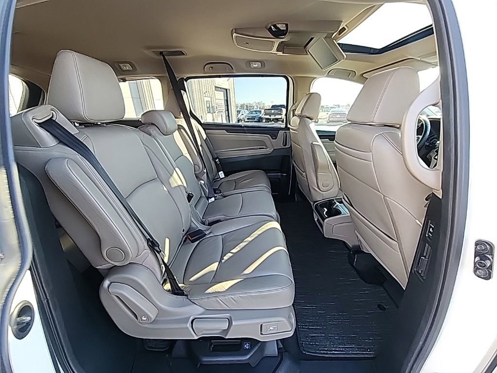 Used 2023 Honda Odyssey Touring image 28