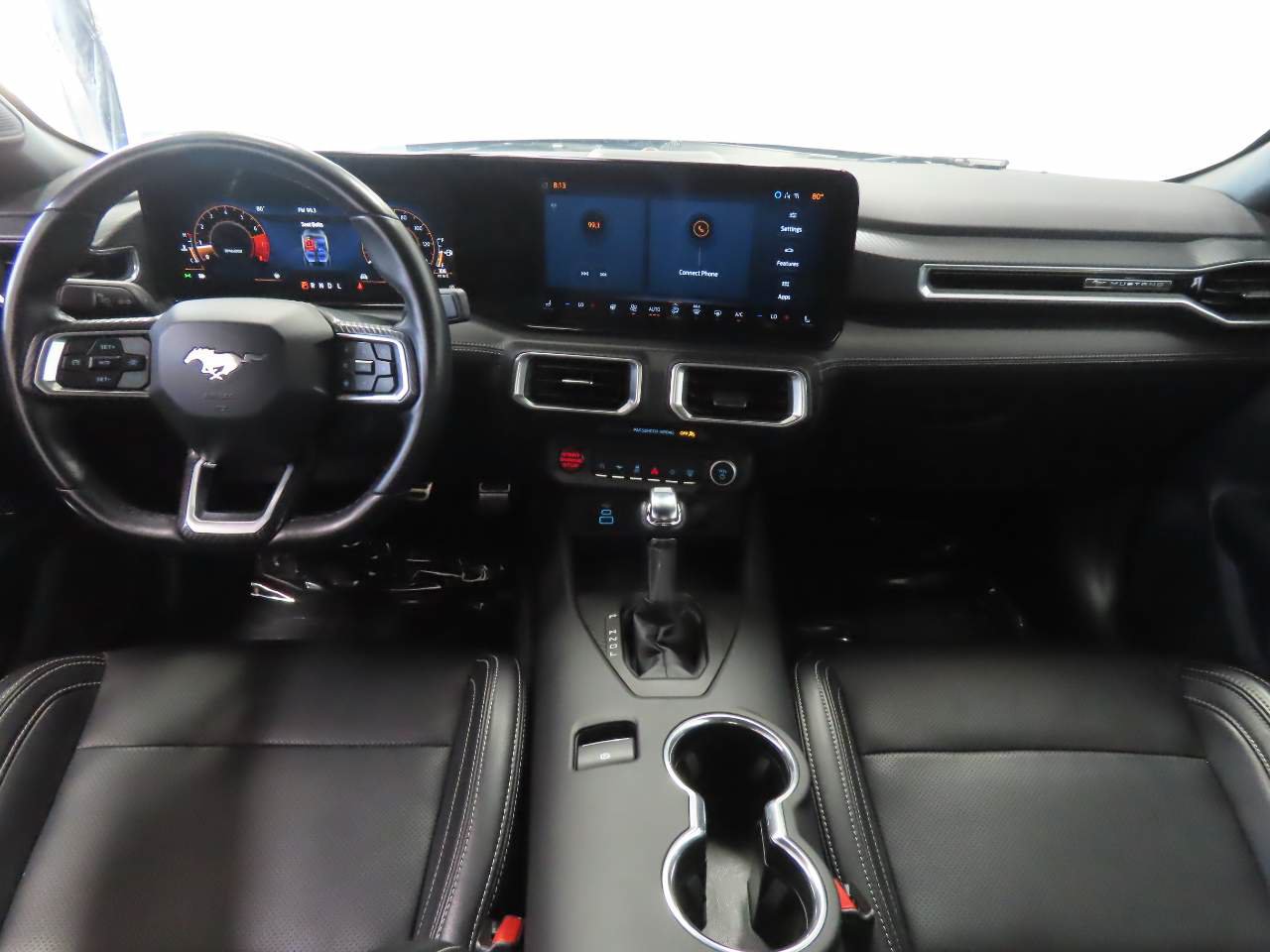 Used 2025 Ford Mustang Premium RWD image 13