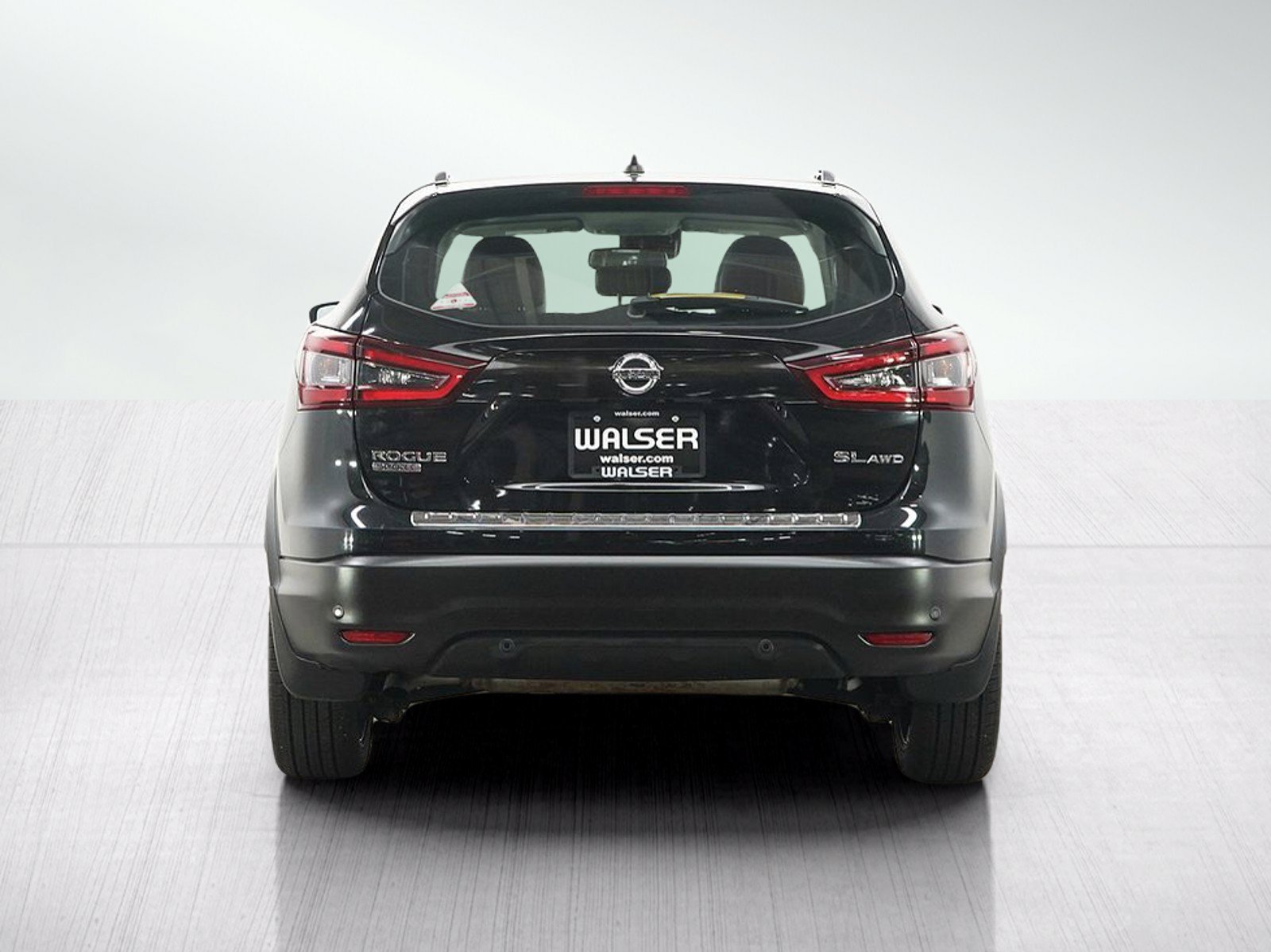 Used 2020 Nissan Rogue Sport SL w/ Premium Package AWD/4WD image 4
