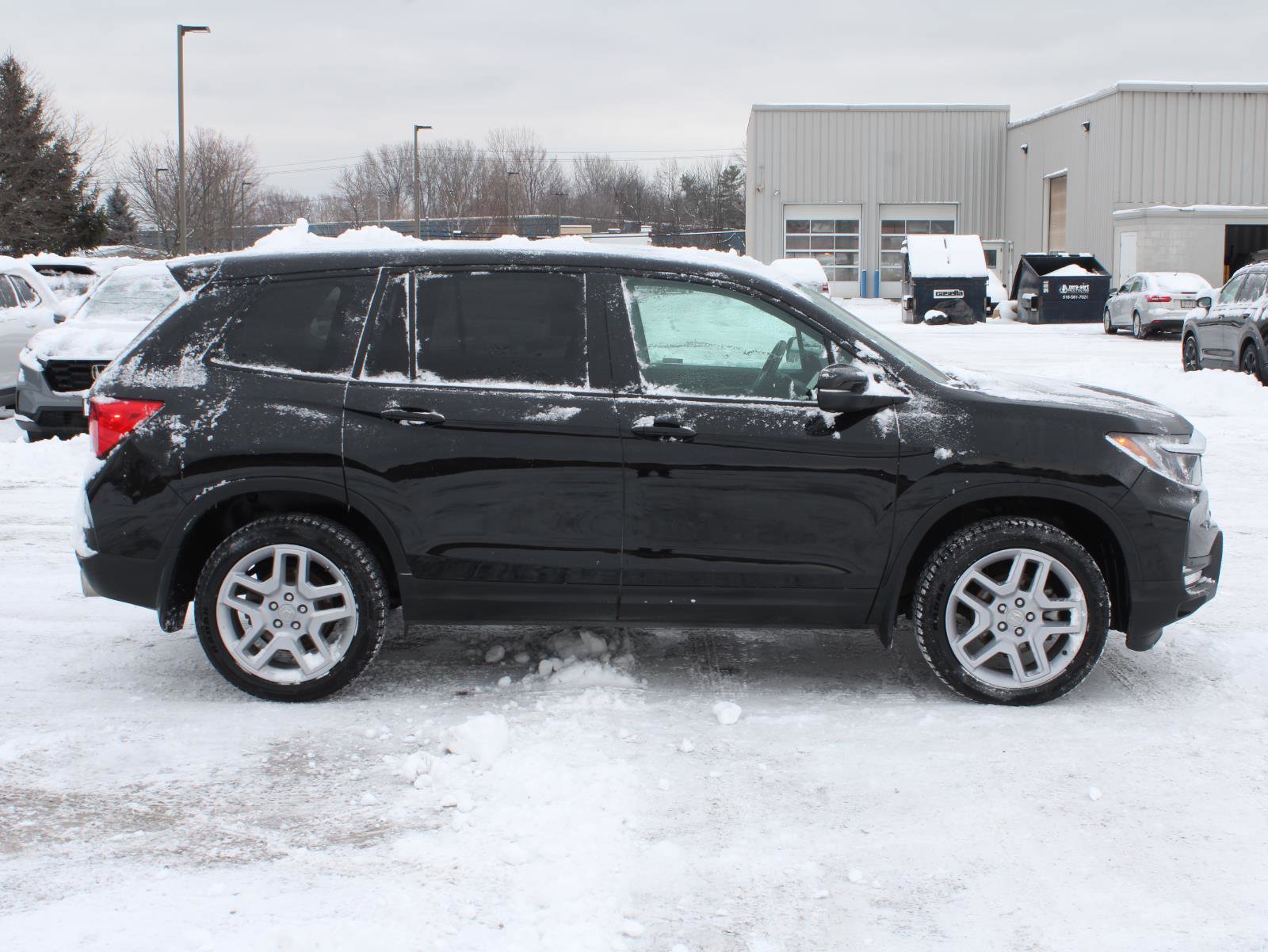 Certified 2024 Honda Passport EX-L image 4