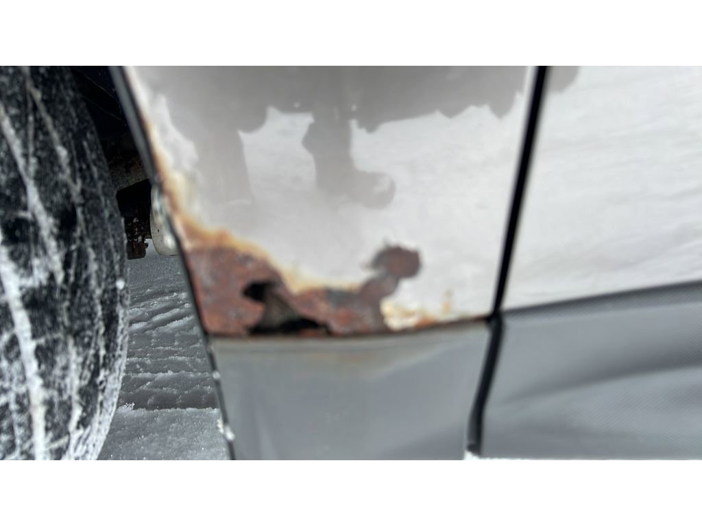 Used 2011 Chevrolet Equinox LT image 35