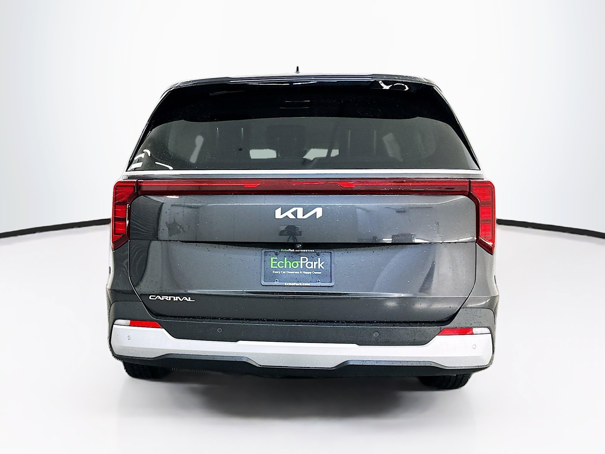 Used 2026 Kia Carnival FWD image 7
