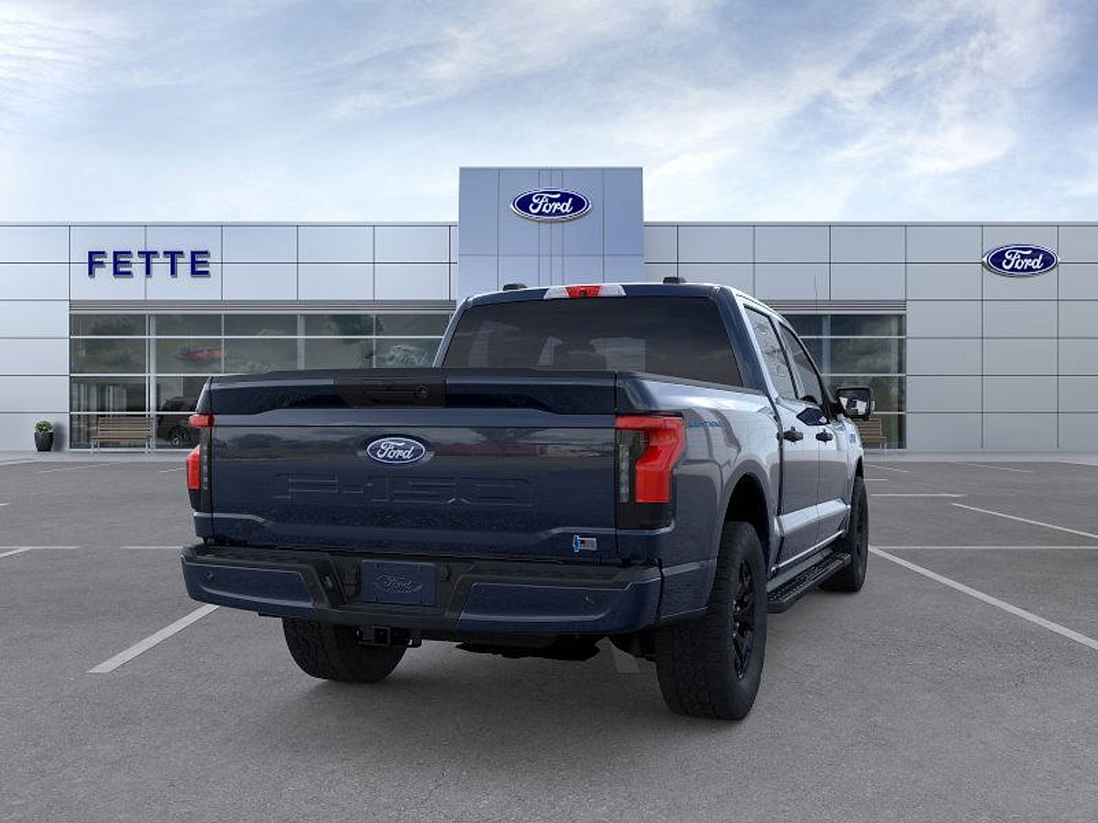 New 2025 Ford F150 Lightning XLT image 8