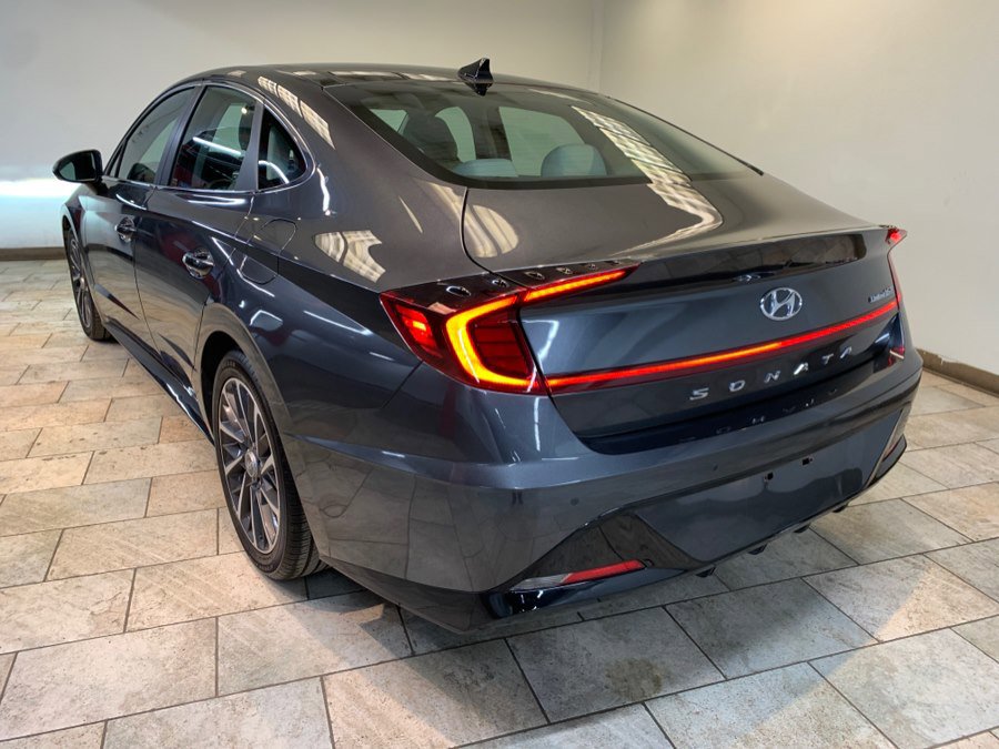 Used 2023 Hyundai Sonata Limited w/ Cargo Package FWD image 5