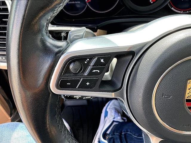 Used 2020 Porsche Cayenne image 19