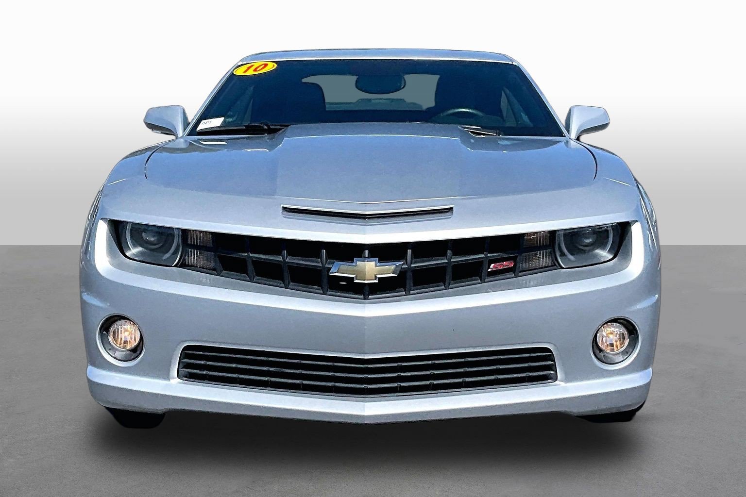 Used 2010 Chevrolet Camaro SS w/ RS Package RWD image 3