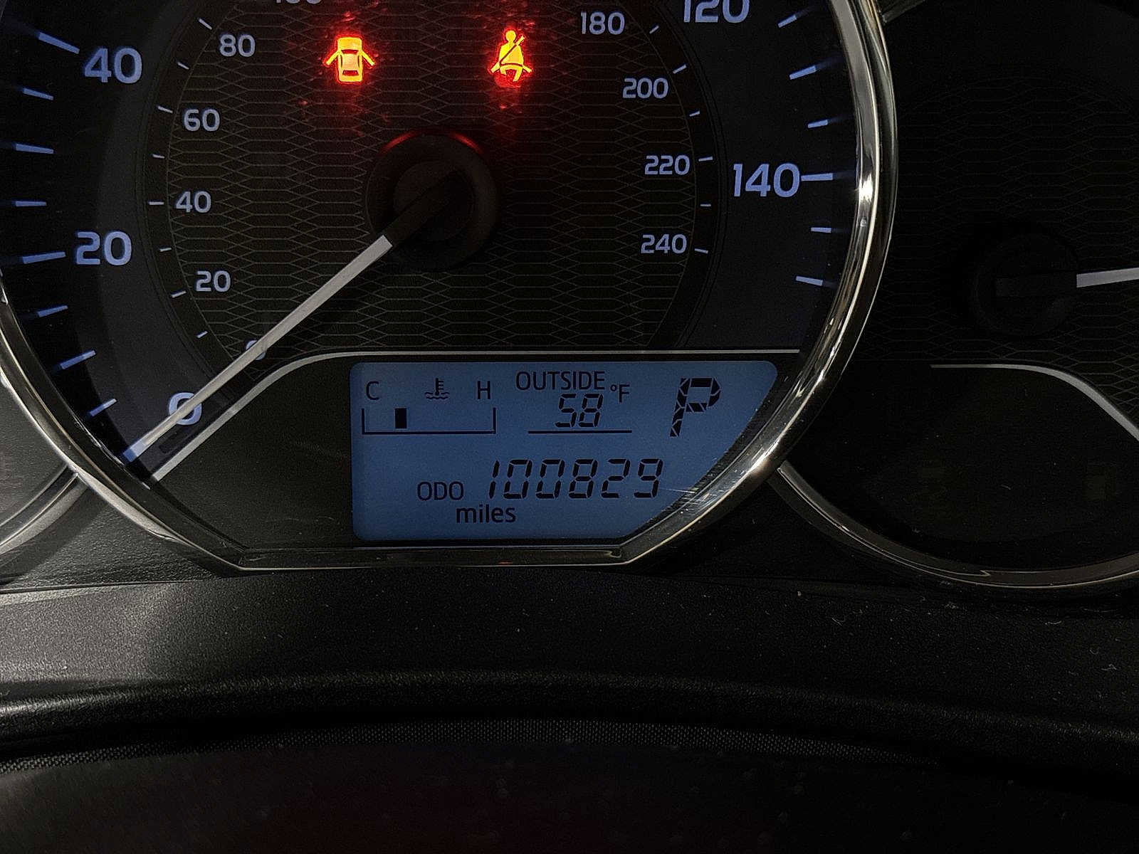 Used 2014 Toyota Corolla LE FWD image 18