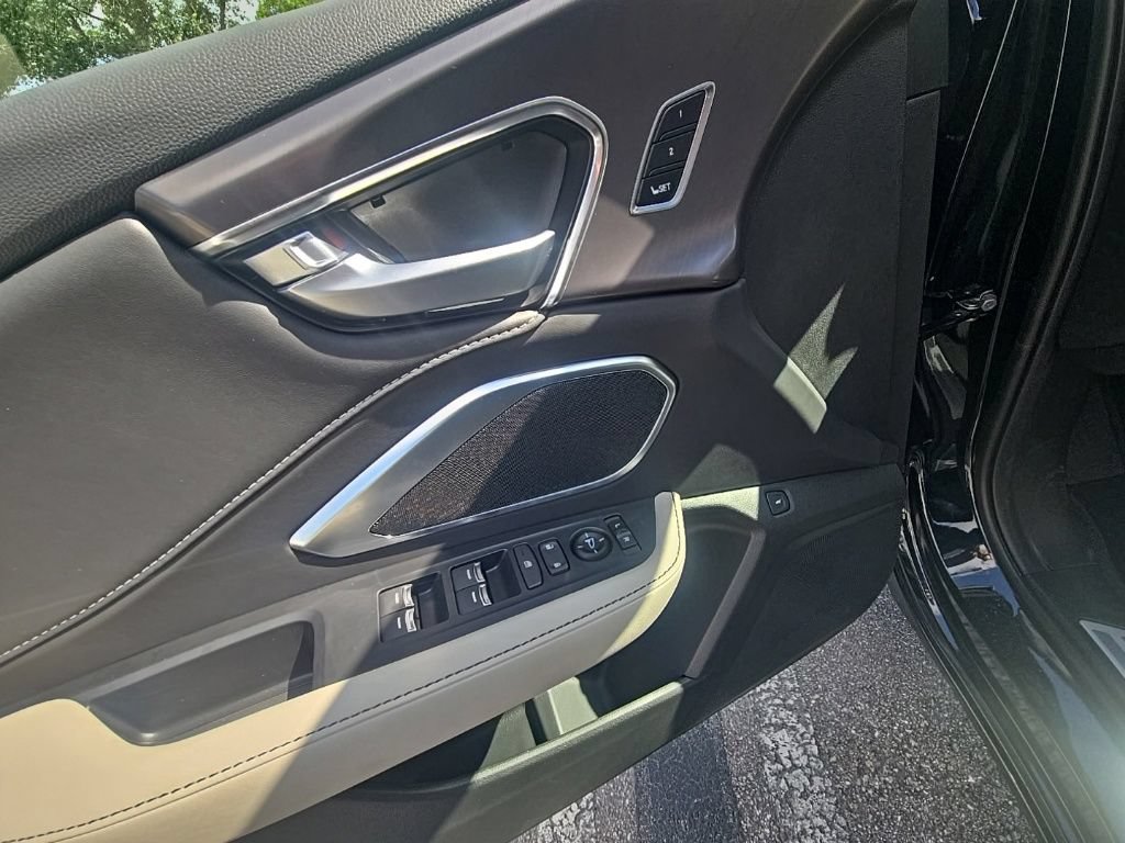 New 2026 Acura RDX SH-AWD image 14
