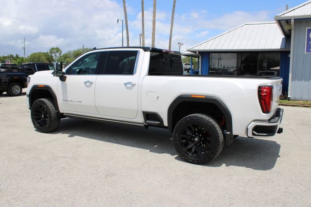 Used 2024 GMC Sierra 2500 Denali Ultimate w/ Max Trailering Package AWD/4WD image 7
