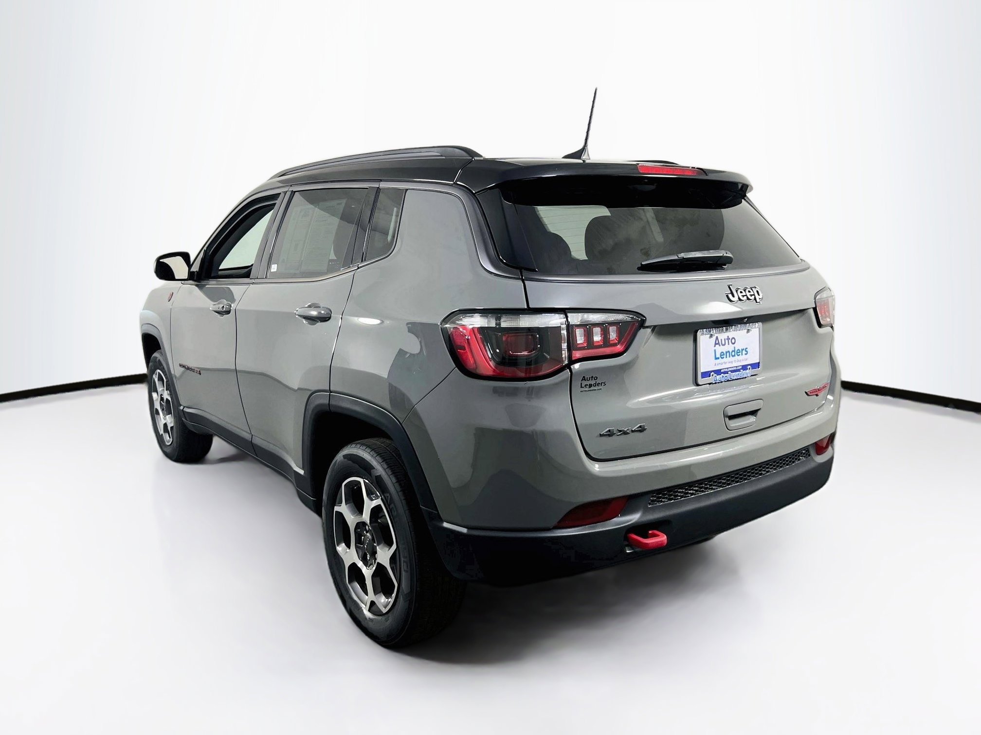 Used 2022 Jeep Compass Trailhawk w/ Trailhawk Convenience Group image 7