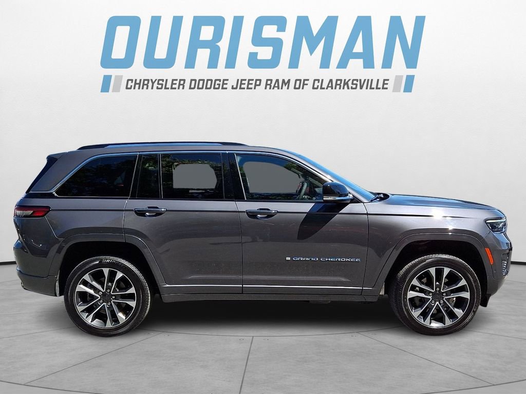 Certified 2023 Jeep Grand Cherokee Overland w/ Luxury Tech Group IV AWD/4WD image 7