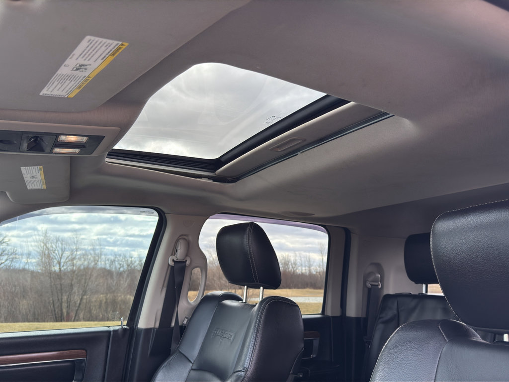 Used 2015 RAM 3500 Laramie image 20