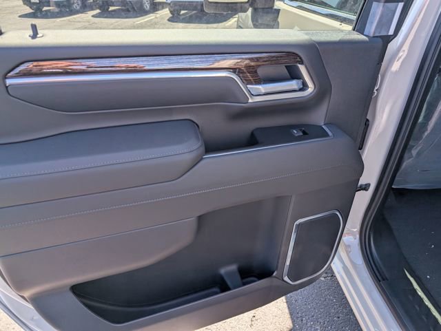 New 2026 GMC Sierra 2500 SLE w/ SLE Value Package; image 11