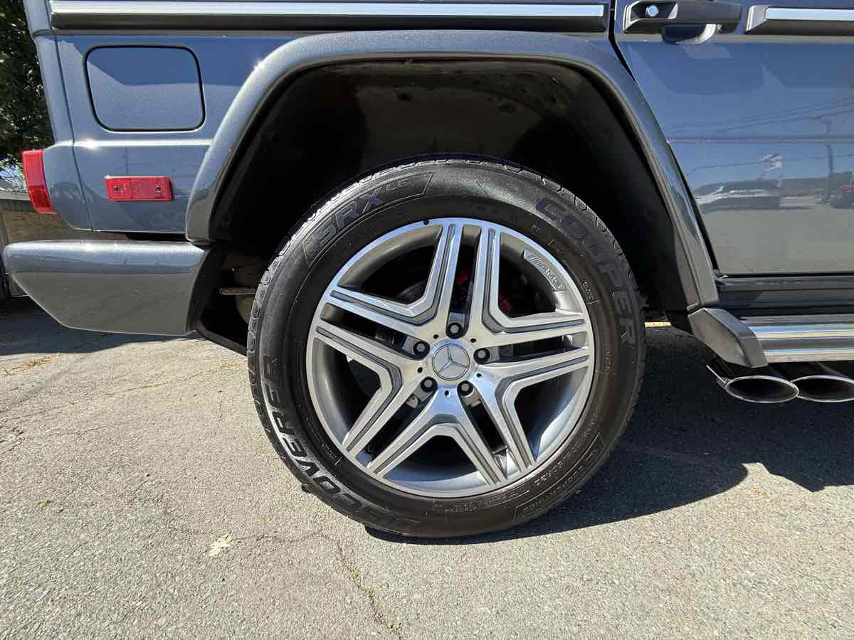 Used 2015 Mercedes-Benz G 63 AMG 4MATIC image 40
