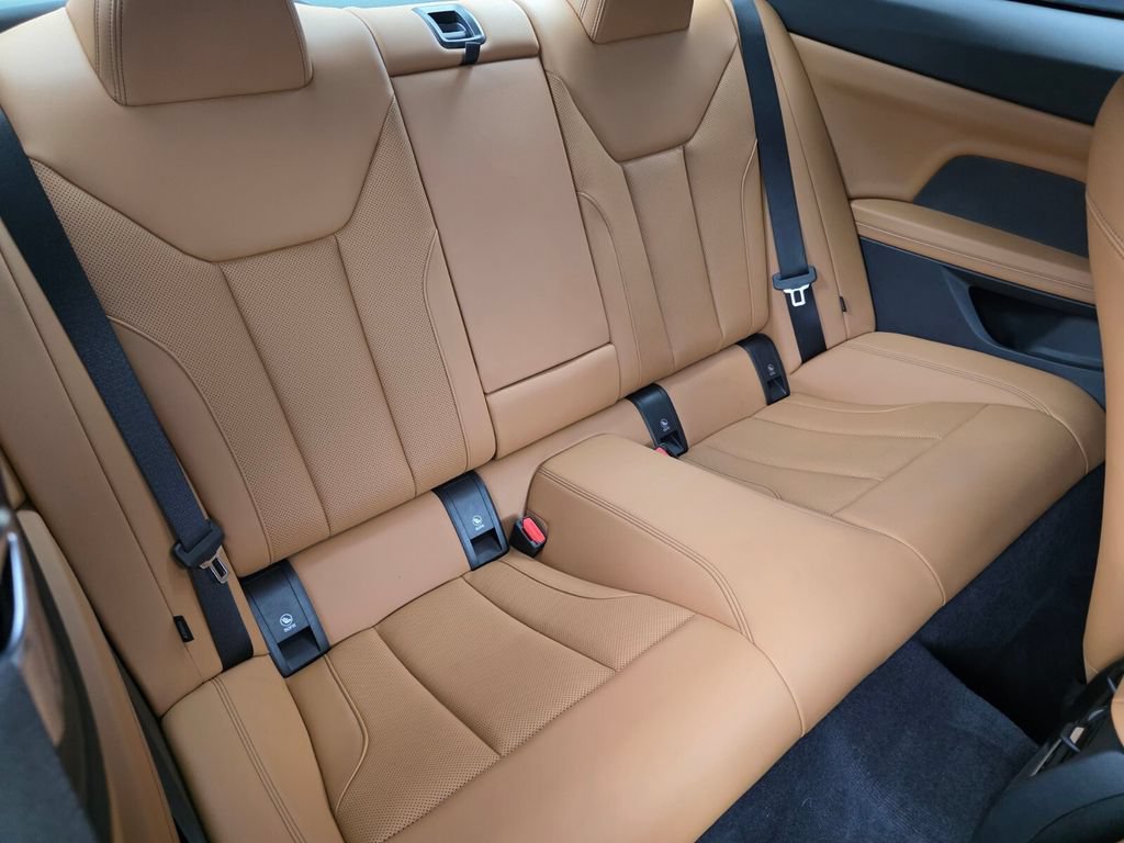 Certified 2024 BMW 430i Coupe w/ M Sport Package RWD image 25