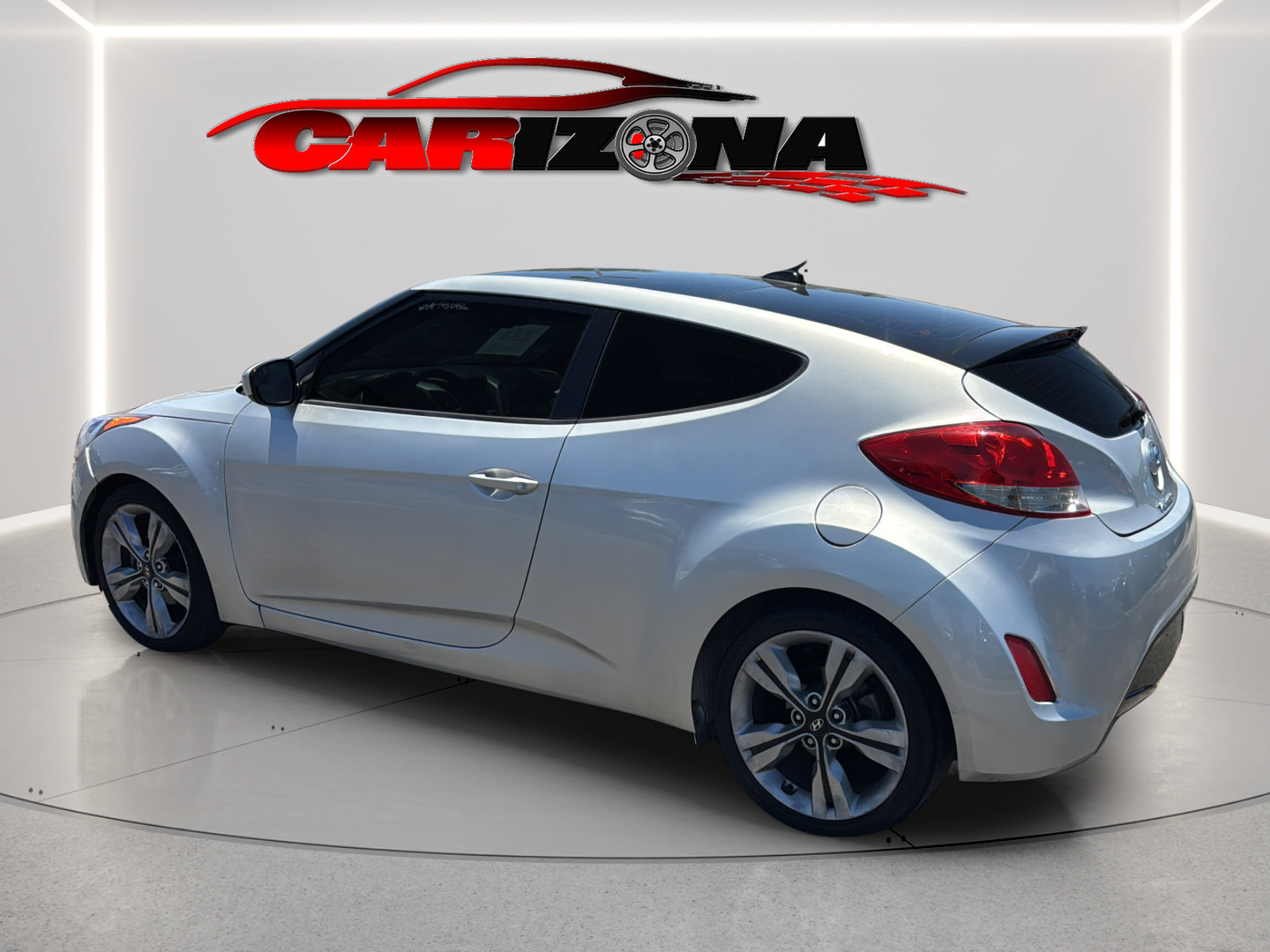 Used 2016 Hyundai Veloster w/ Option Group 02 FWD image 9
