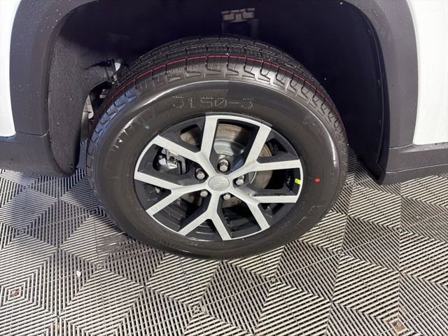 New 2025 Jeep Grand Cherokee L Limited w/ Luxury Tech Group II image 7