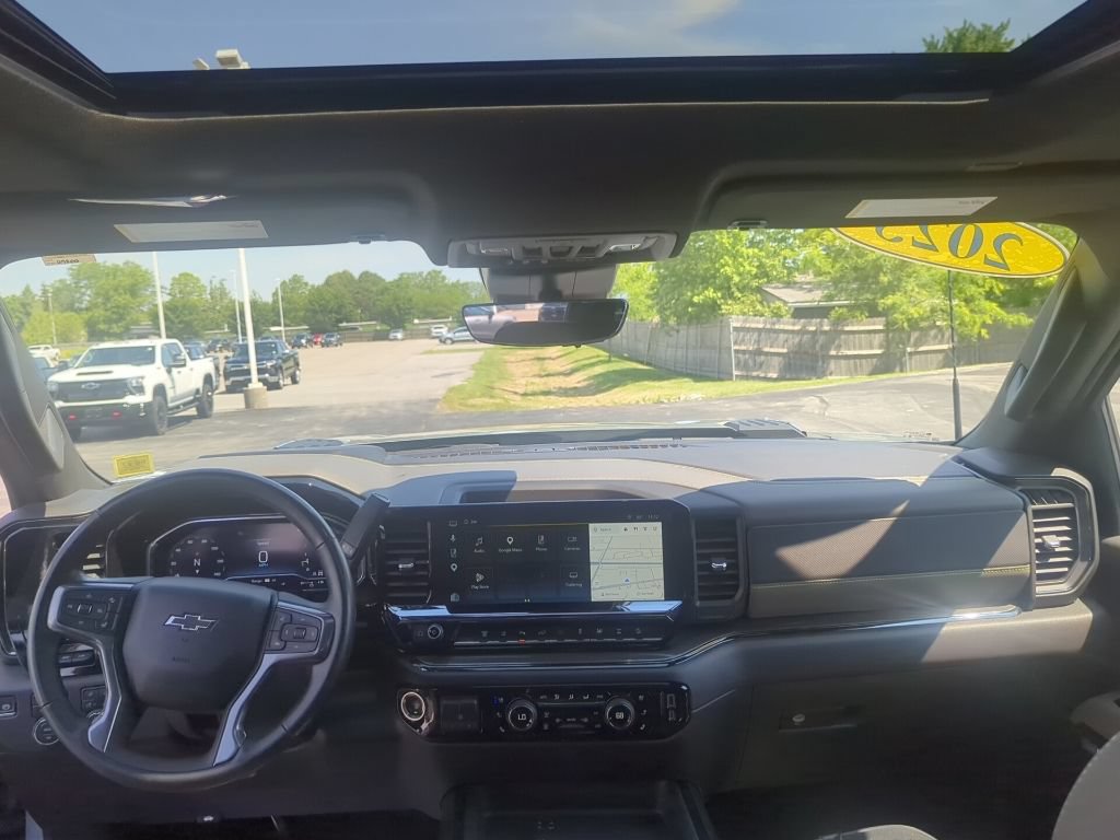 Certified 2025 Chevrolet Silverado 2500 ZR2 w/ Technology Package AWD/4WD image 33