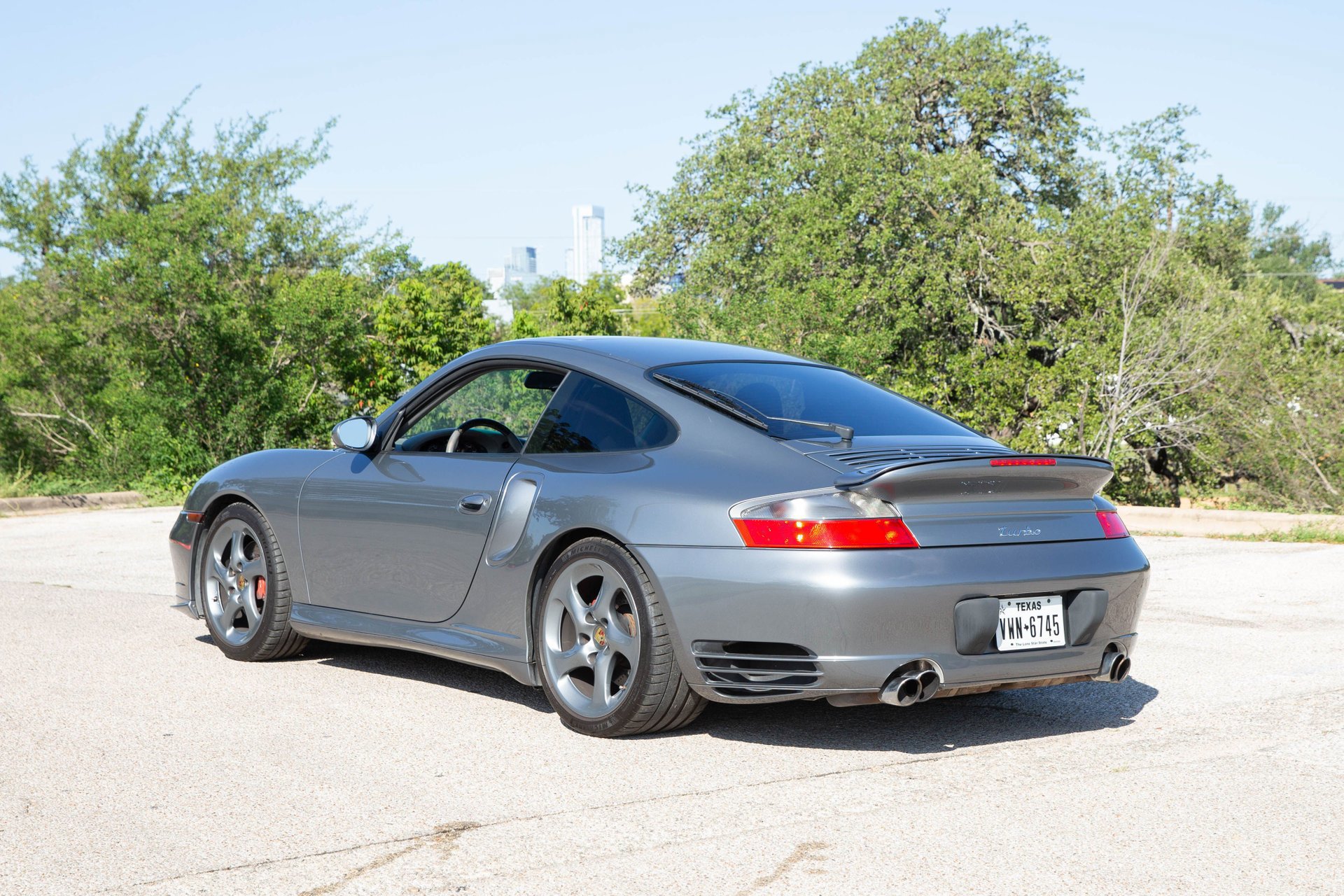 Used 2001 Porsche 911 Turbo image 8