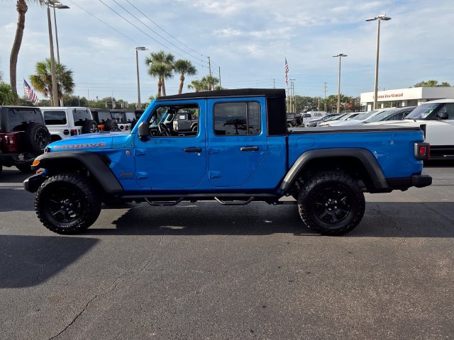 Used 2020 Jeep Gladiator Mojave w/ Trailer Tow Package AWD/4WD image 4