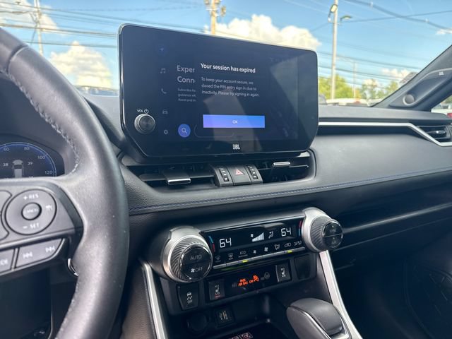 Used 2023 Toyota RAV4 XSE AWD/4WD image 18