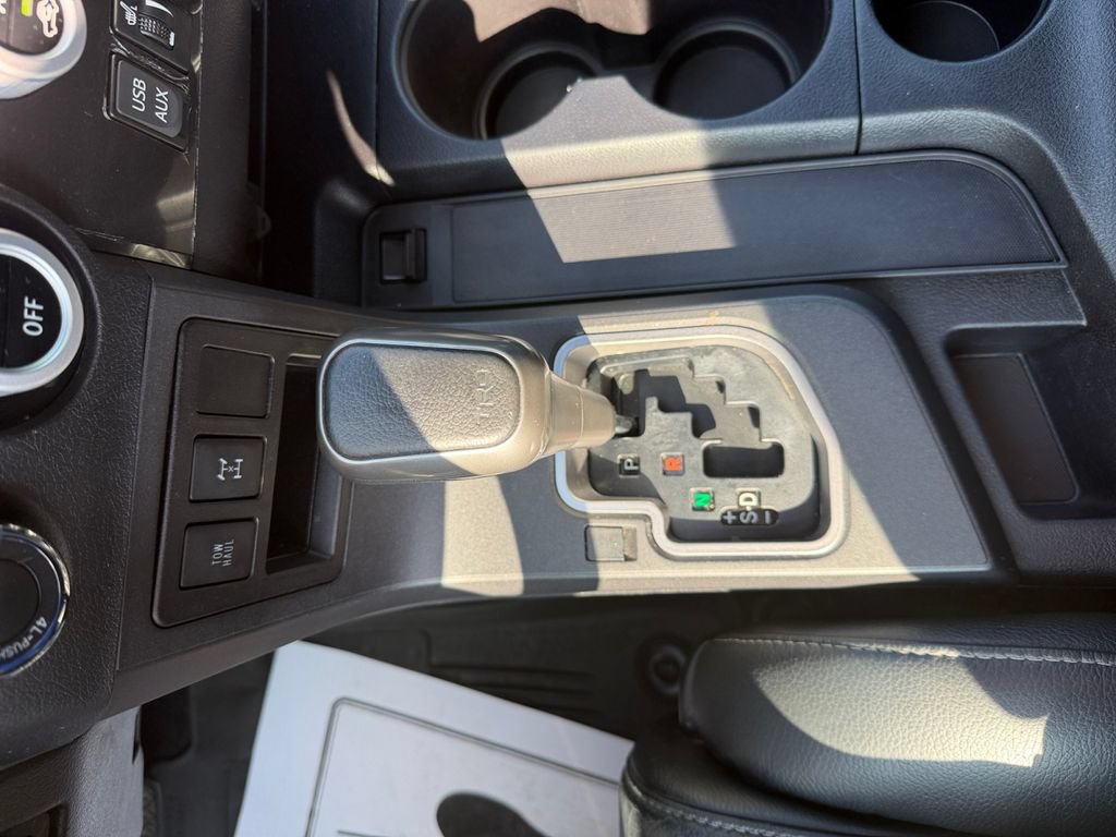 Used 2018 Toyota Sequoia TRD Sport AWD/4WD image 21